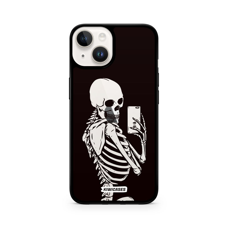 Skeleton Selfie