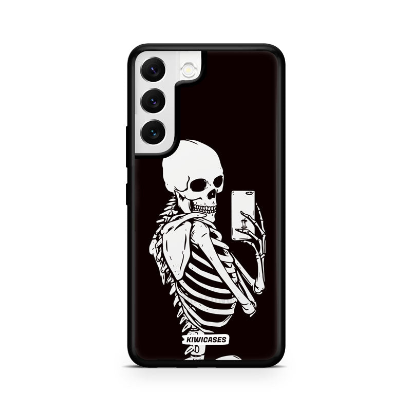 Skeleton Selfie