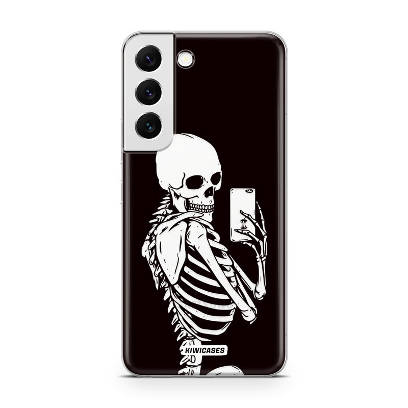Skeleton Selfie