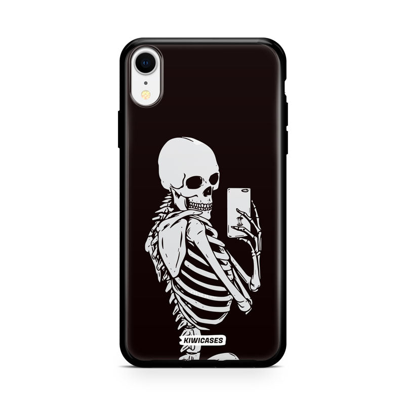 Skeleton Selfie